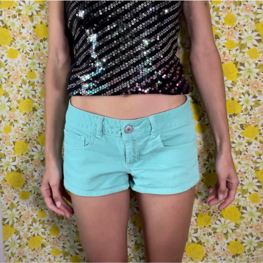 Women’s American Eagle Shortie Shorts